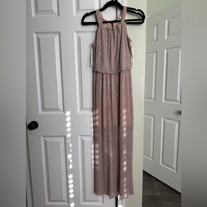 Elegant Pink Sleeveless Gown
